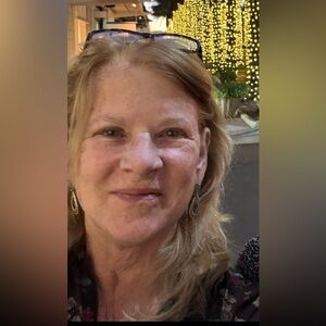 Meet your Posher, Posh